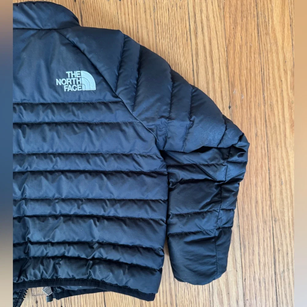 The North Face Kids Black Puffer Jacket - Picture 11 of 13